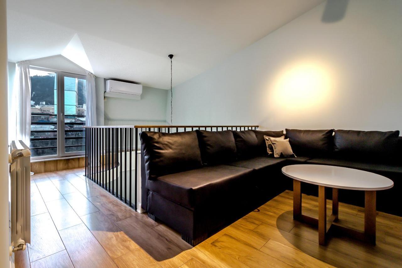 Modern Apartment In Old Τυφλίδα Εξωτερικό φωτογραφία