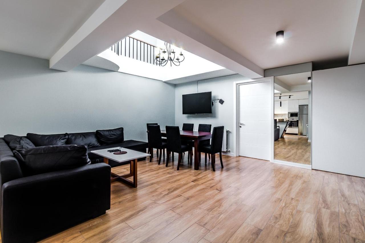 Modern Apartment In Old Τυφλίδα Εξωτερικό φωτογραφία